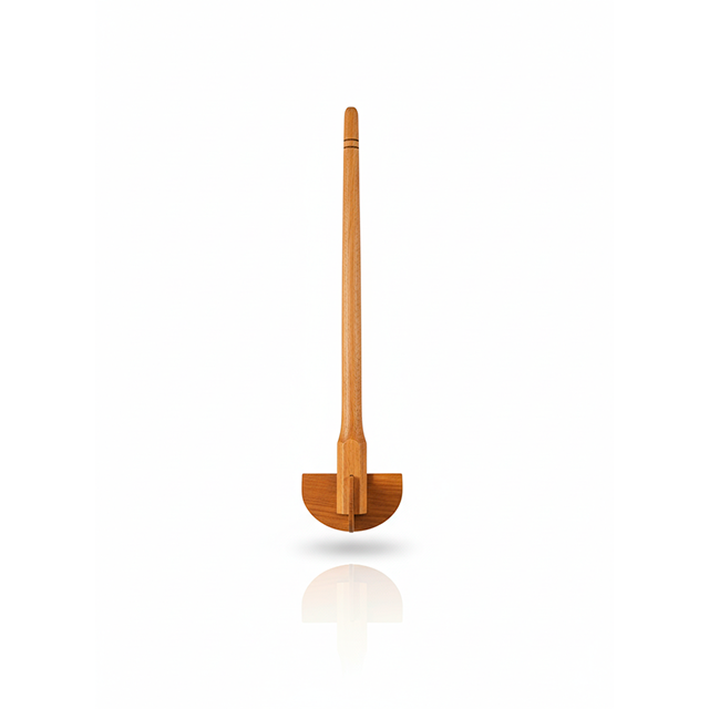 BATIDOR MAD LARGO 45 CM APROX ARTESANAL